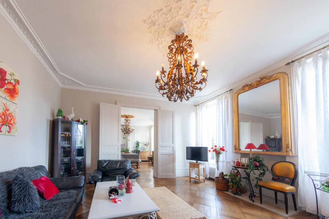 Le Jardin Des Lys Bed & Breakfast Gemmelaincourt Eksteriør bilde