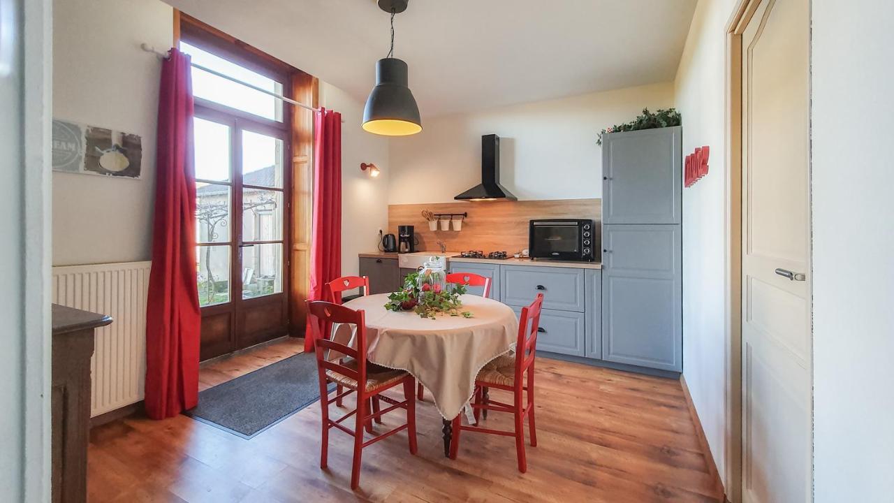 Le Jardin Des Lys Bed & Breakfast Gemmelaincourt Eksteriør bilde